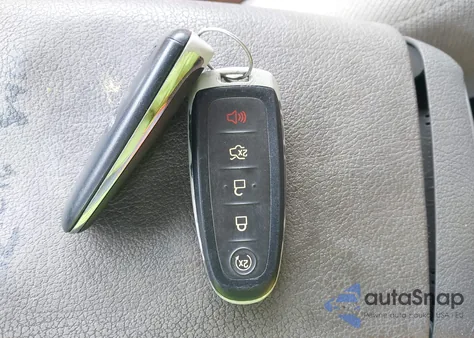 2015 Ford C-Max Hybrid Sel из США, поврежденный, VIN 1FADP5BU6FL104502